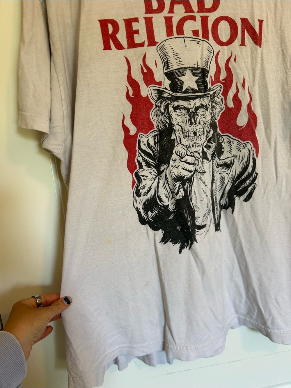 Off white Tee with Red Bad Religion Graphic - Picture 2 of 6